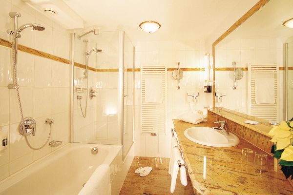 Elite (adults only 16+) (Seefeld in Tirol)